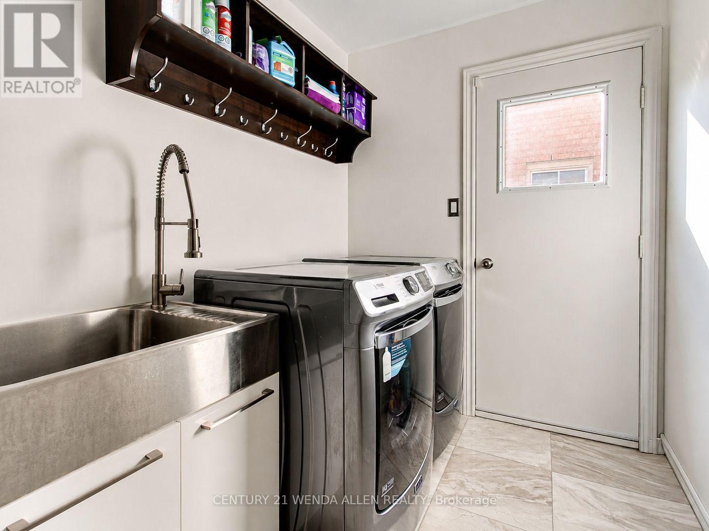 156 GWENDOLYN BOULEVARD - Image 14
