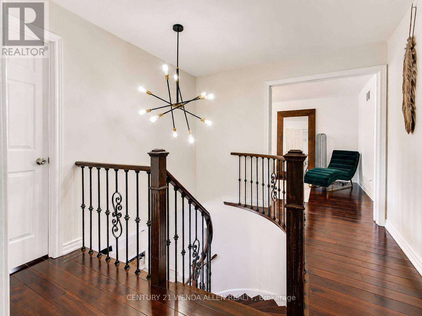 156 GWENDOLYN BOULEVARD - Image 15
