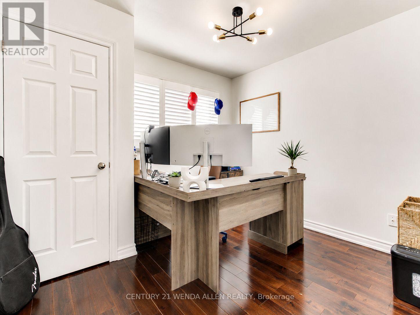 156 GWENDOLYN BOULEVARD - Image 18