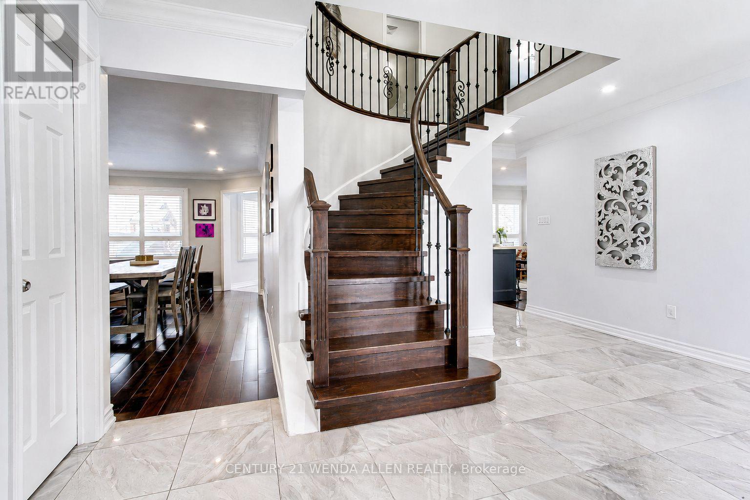 156 GWENDOLYN BOULEVARD - 5