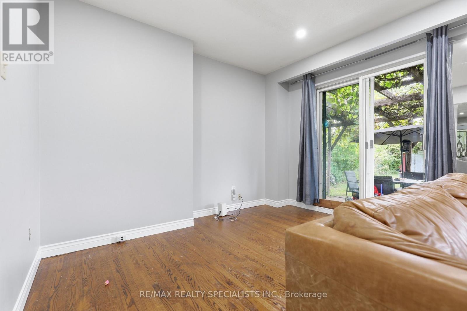 7259 SILLS ROAD - 21