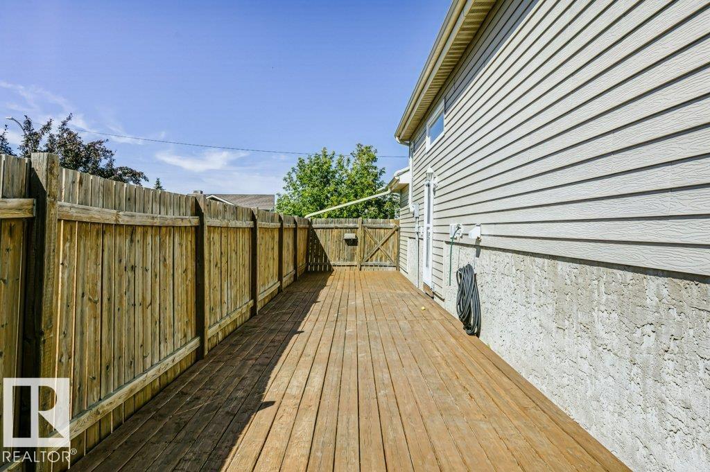 3633 44 AV NW - 31