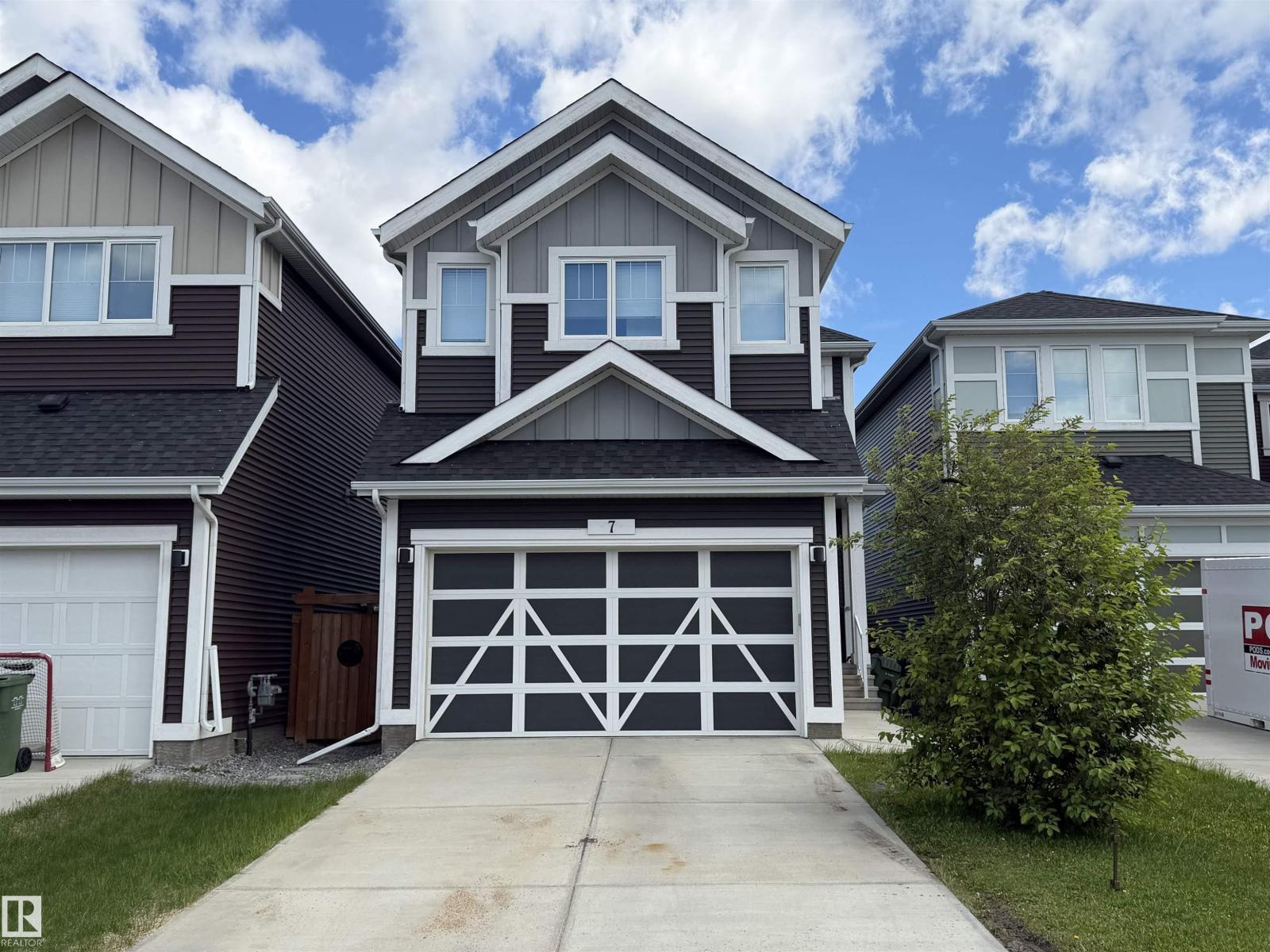 7 Stout PL, Southfork, Leduc photo 1