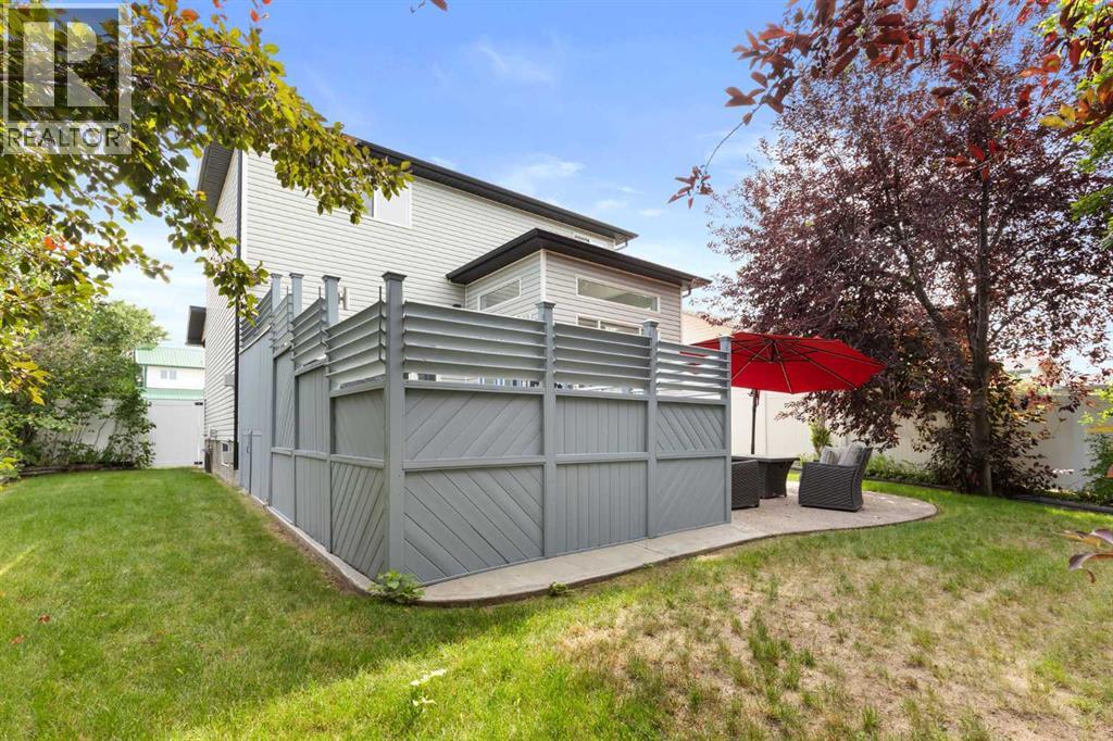 440 Spruce Way SE - 47