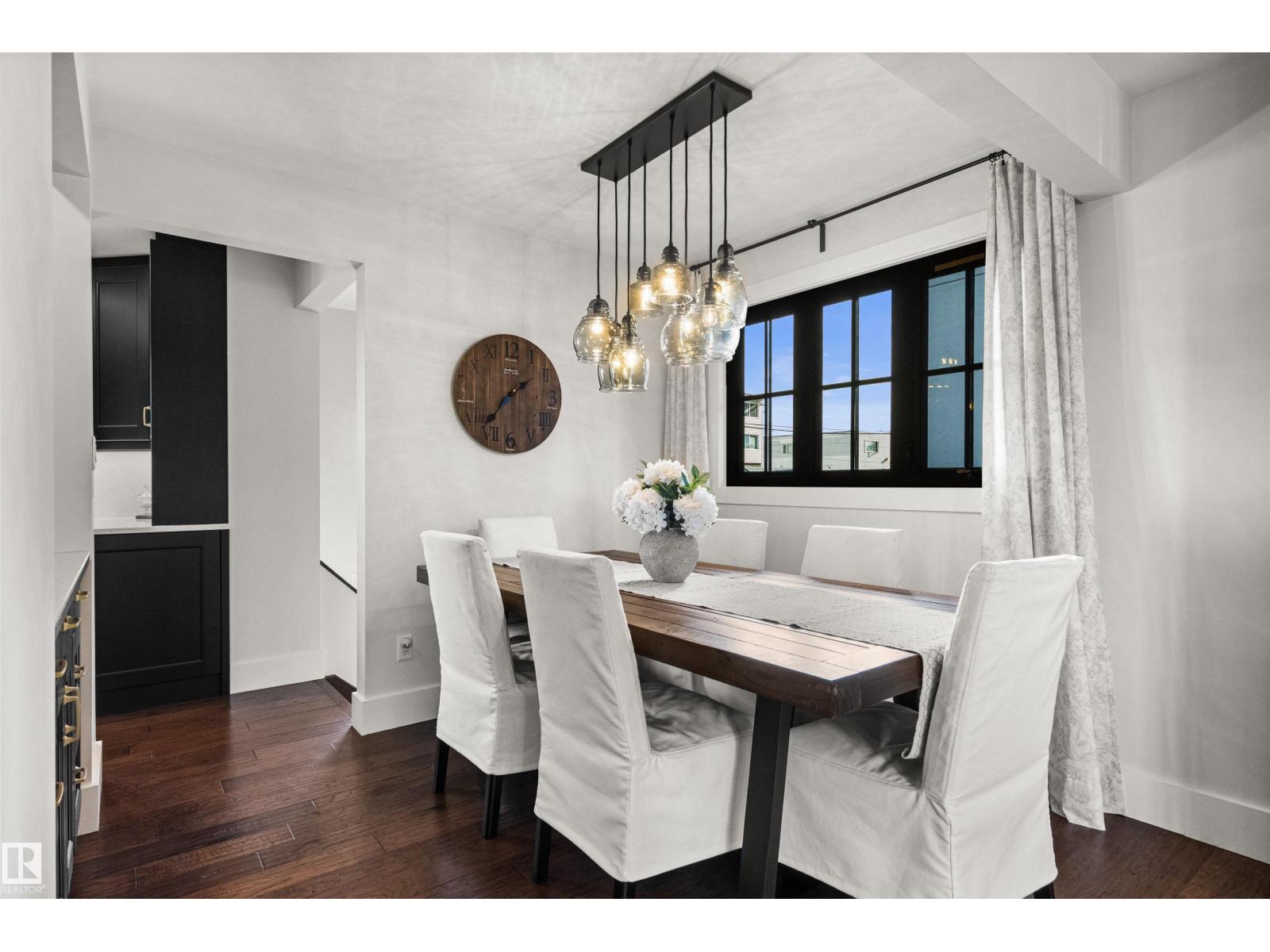 7308 100 AV NW - 9