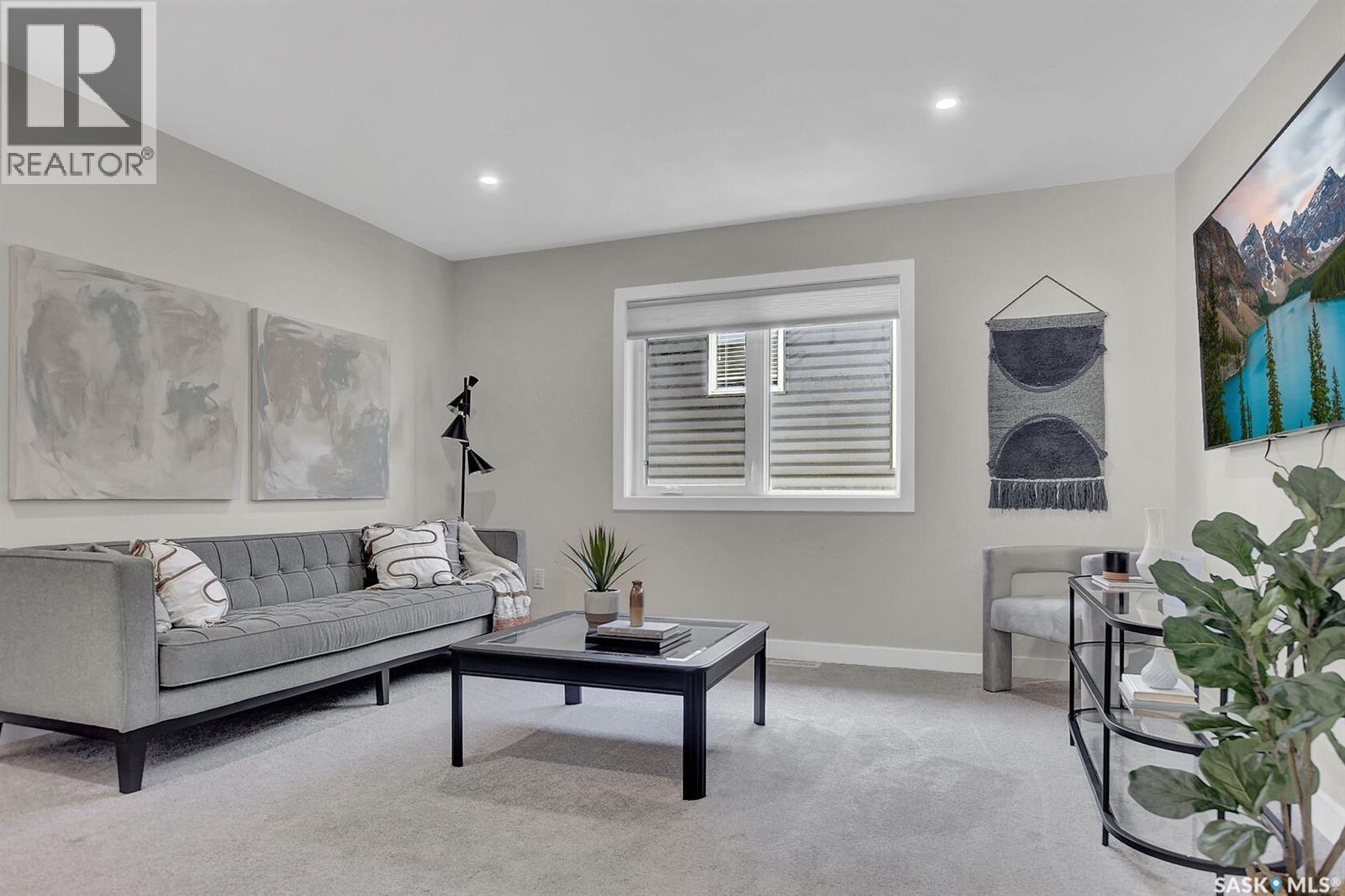 273 Lakeside BOULEVARD - Image 8