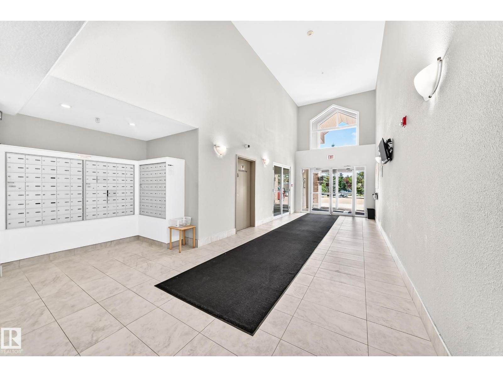 #124 240 SPRUCE RIDGE RD - 3