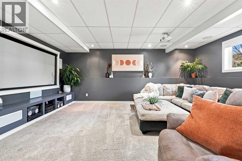 Listing photo – 19 Jenner Crescent, Red Deer