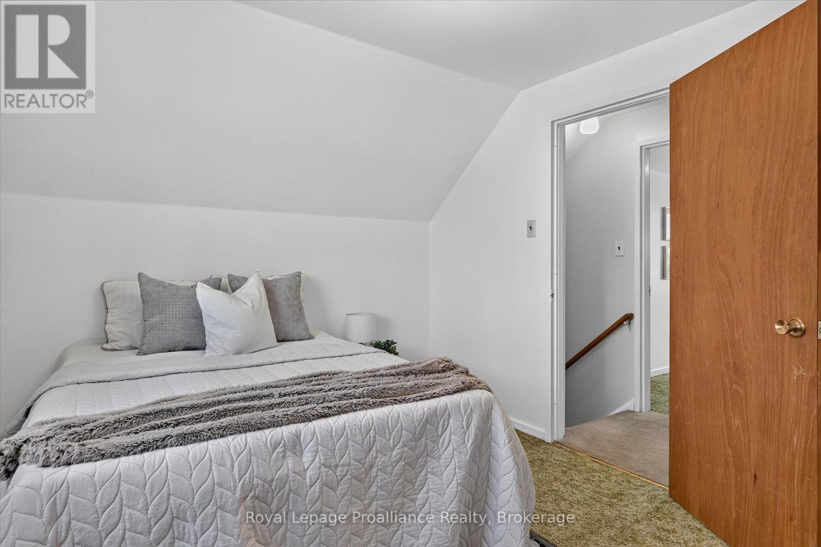 732 GILLESPIE AVENUE - Image 25