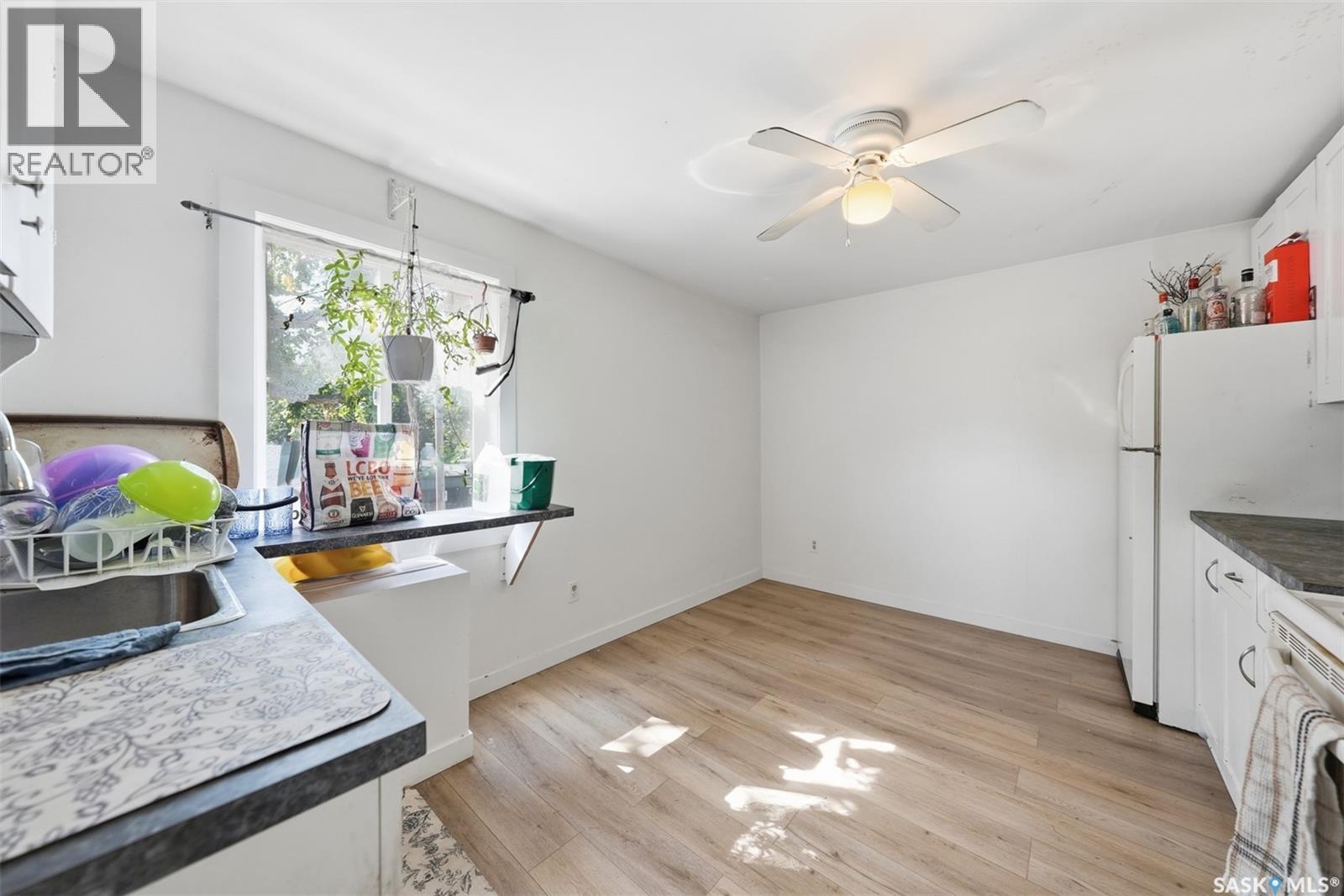 201 H AVENUE N - Image 5