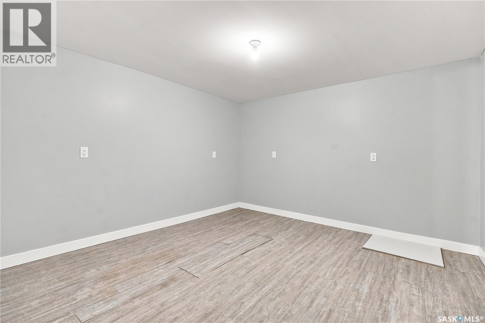 4200 Hillsdale STREET - Image 47