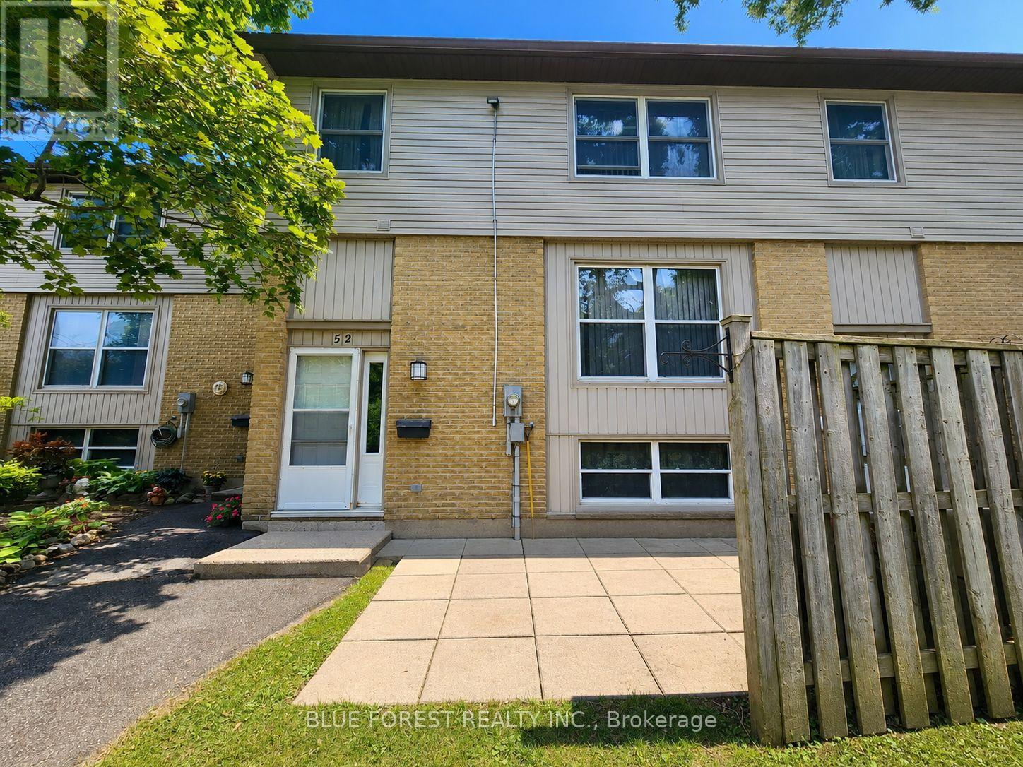 #52 760 BERKSHIRE DRIVE - 1