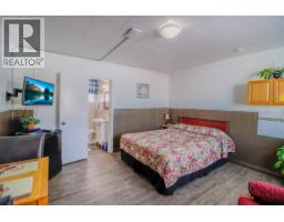 432 Van Horne Street S, Cranbrook, BC V1C4W7 Photo 9