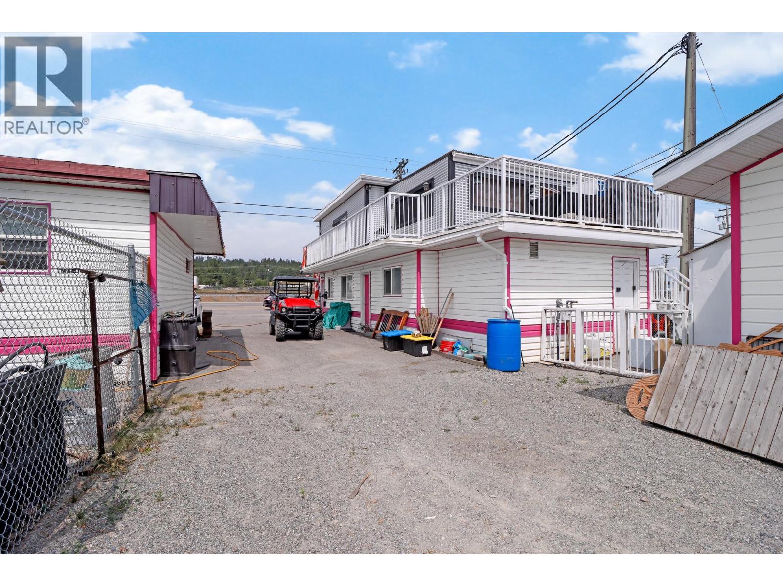 44 of 51 - 432 Van Horne Street S