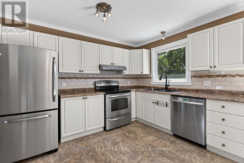 50 PORTAGE ROAD - 24