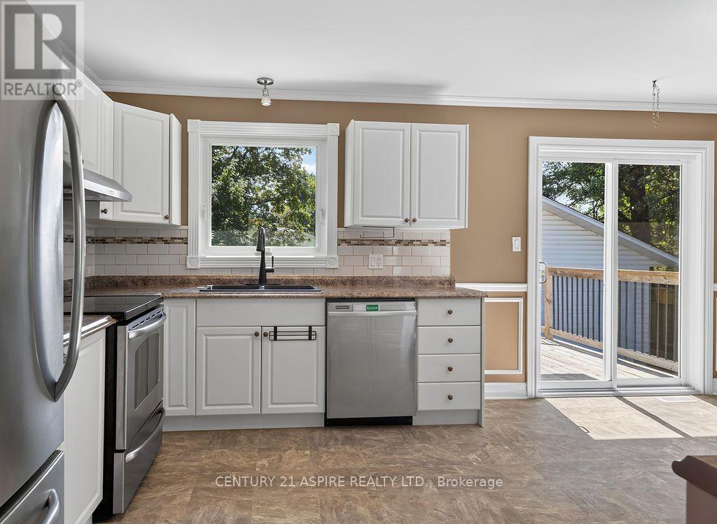 50 PORTAGE ROAD - 25