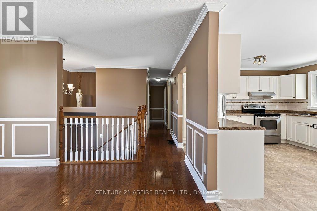 50 PORTAGE ROAD - 26