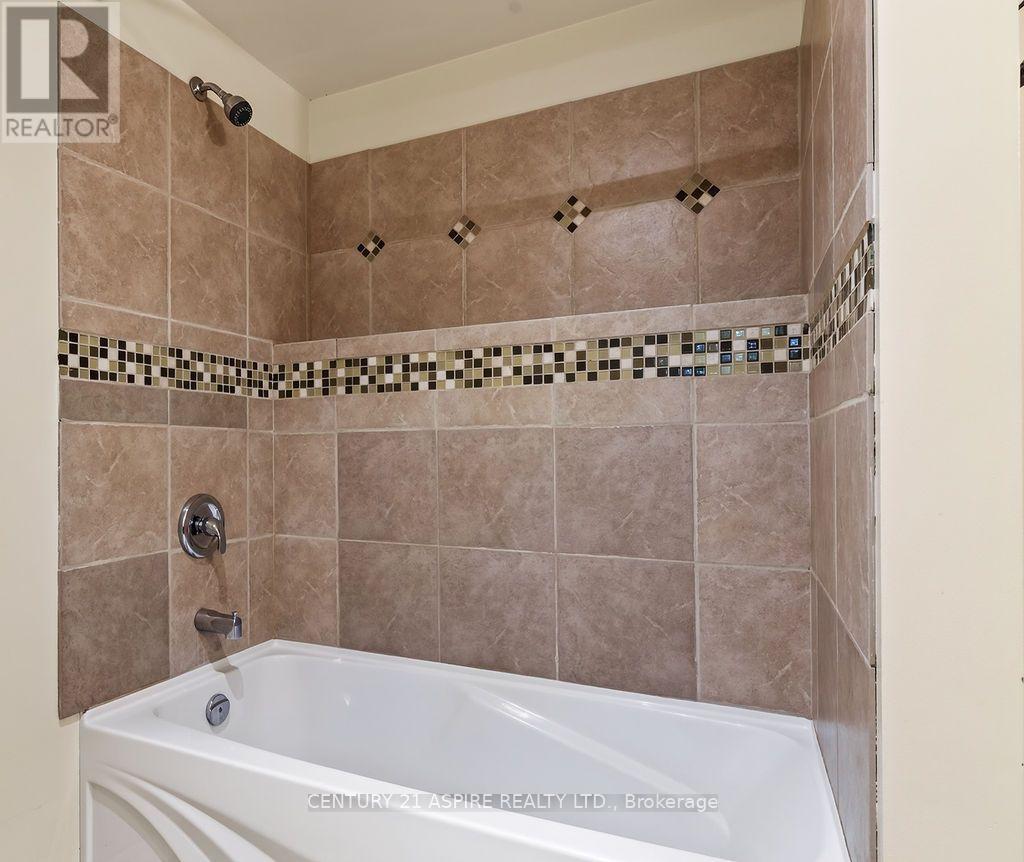 50 PORTAGE ROAD - Image 45