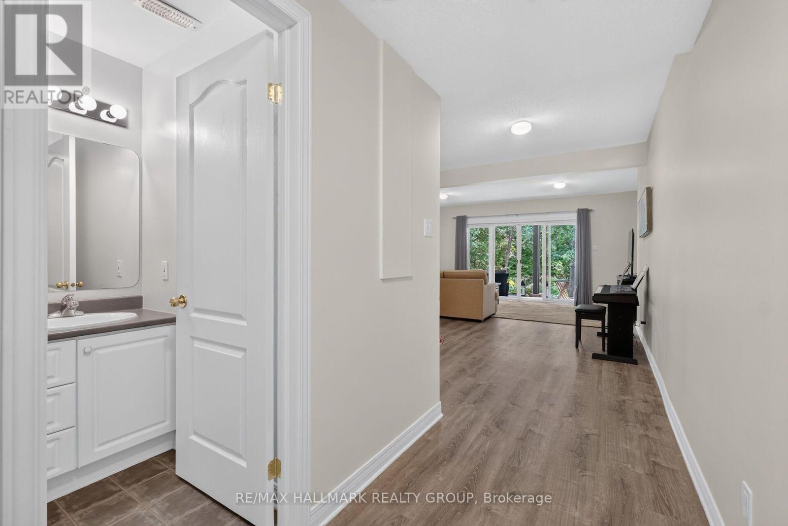 17 CREEK'S END LANE - 26