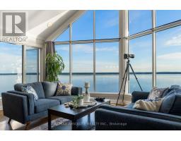 Living room - 1724 River Road, Mcnab/braeside, ON K0A1G0 Photo 9