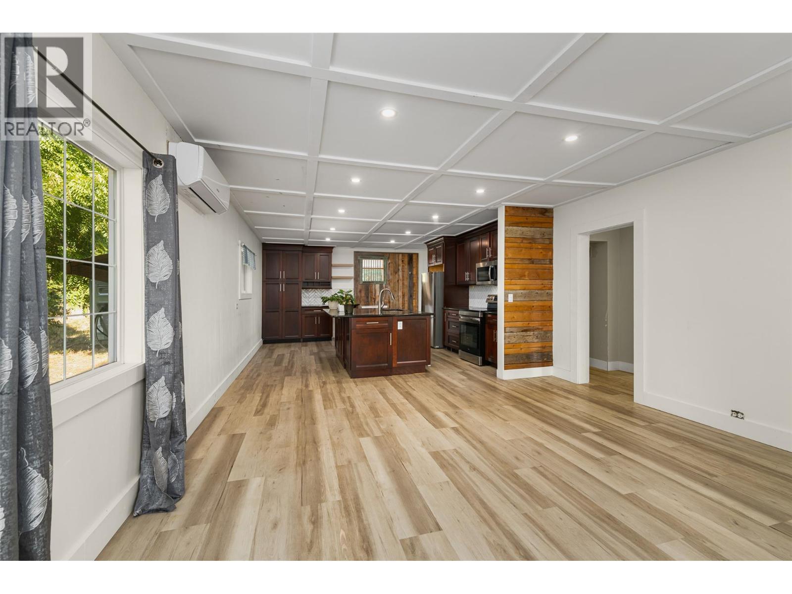 4638 Samuelson Road - 10