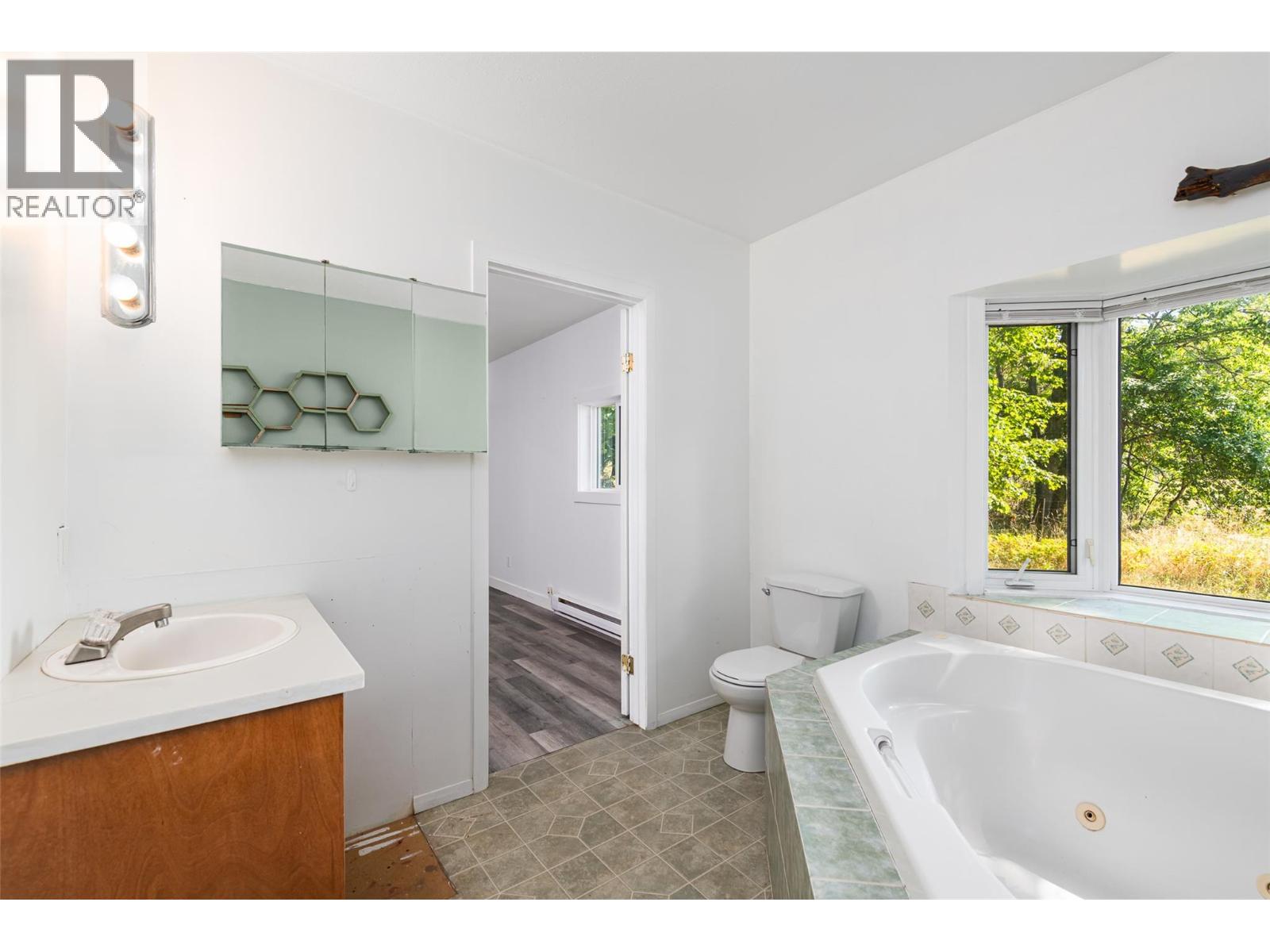 4638 Samuelson Road - 16