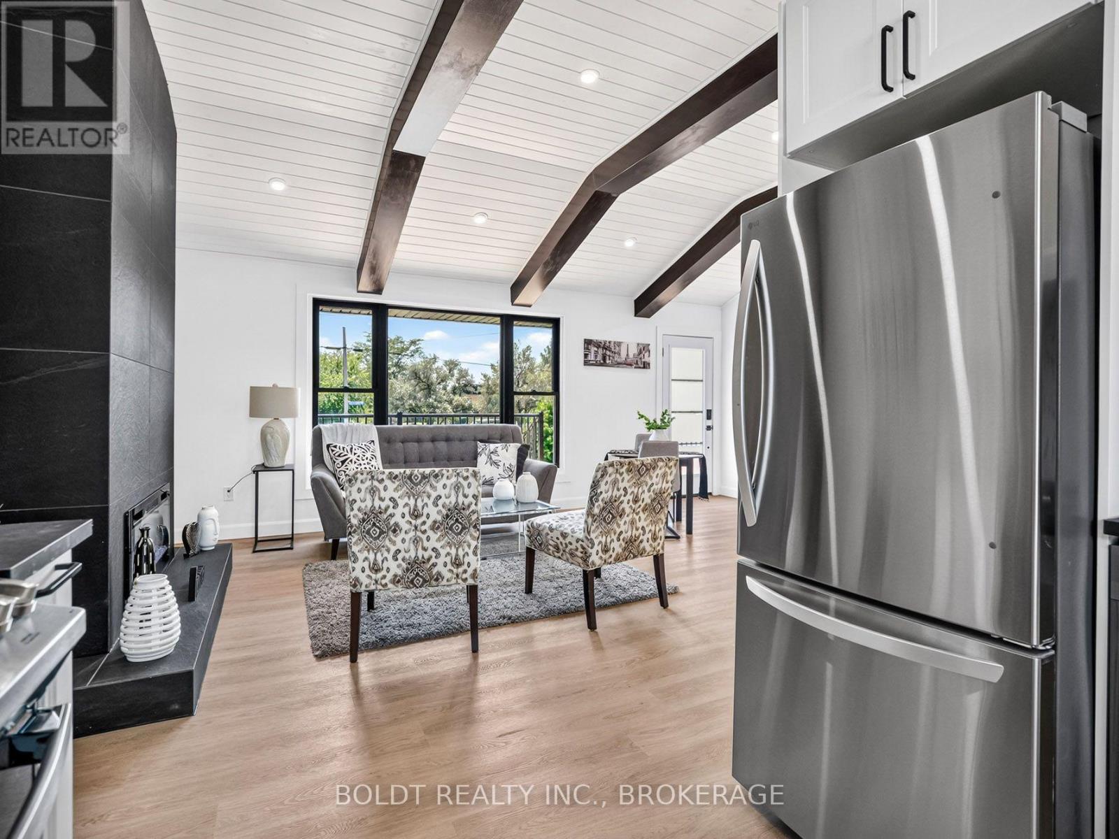 6221 LYONS CREEK ROAD - Image 12
