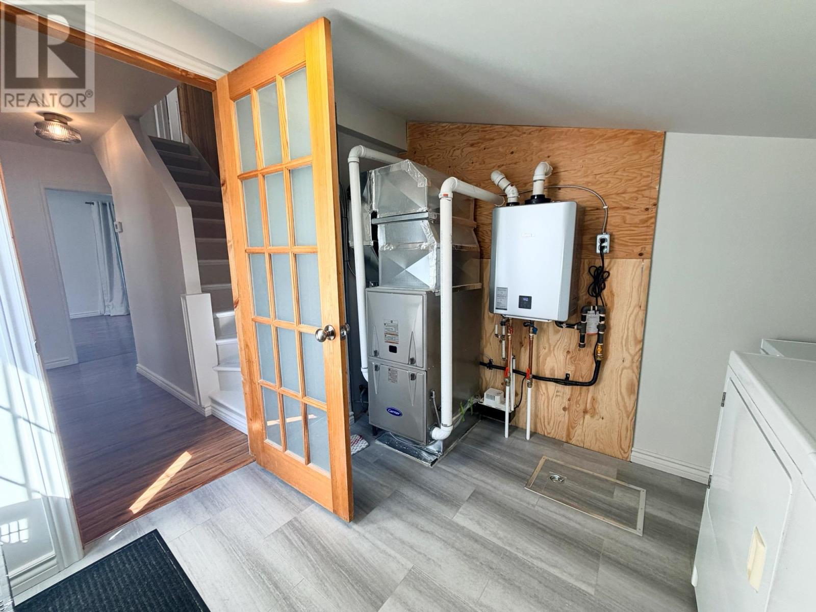 713 First ST W - 15