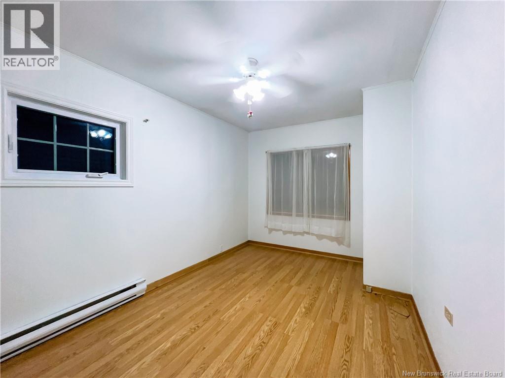 36 Pugsley Avenue - Image 24