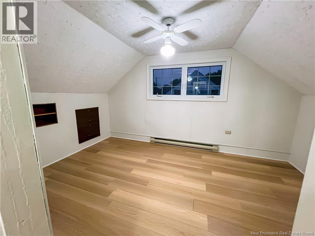 36 Pugsley Avenue - Image 27