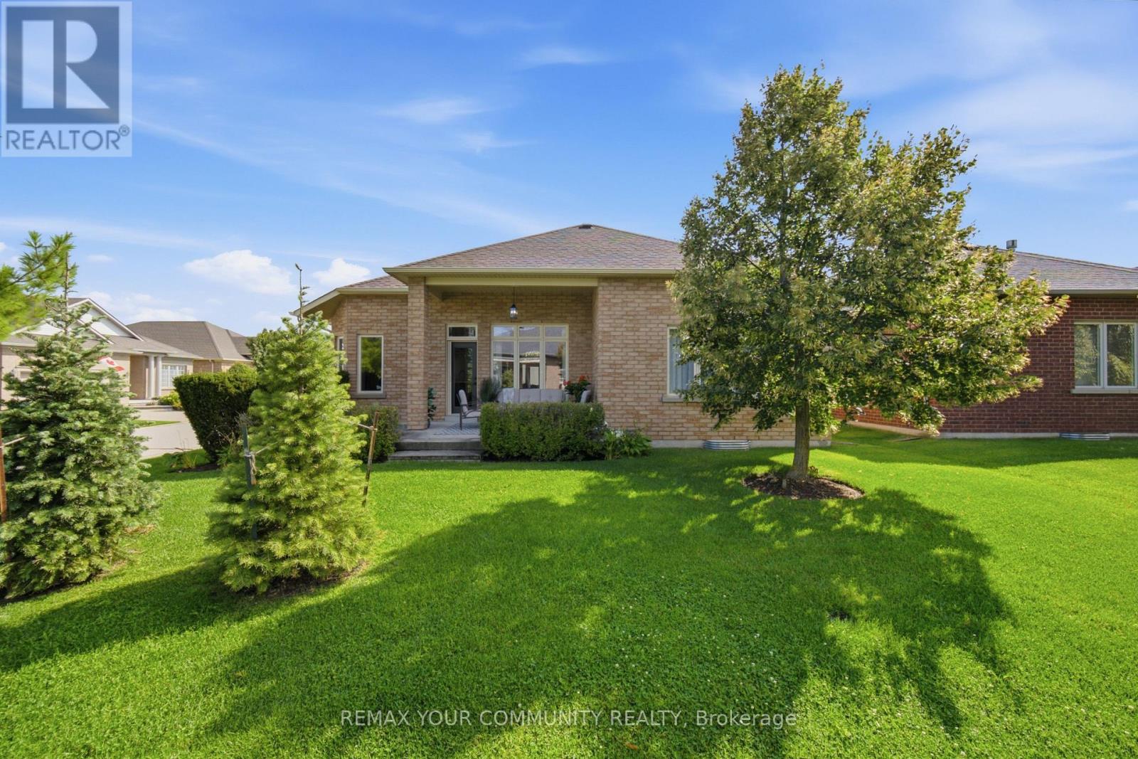 2 SUGGS LANE - Image 39