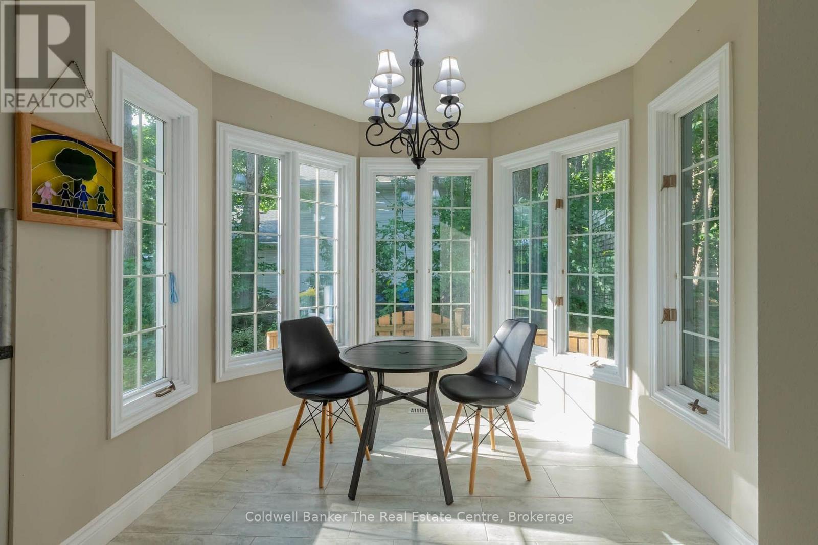 110 FOREST GLEN DRIVE - Image 11