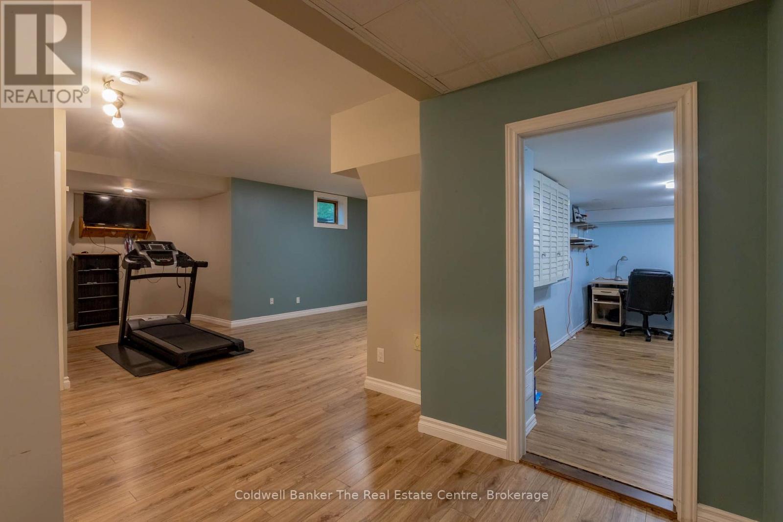 110 FOREST GLEN DRIVE - 39