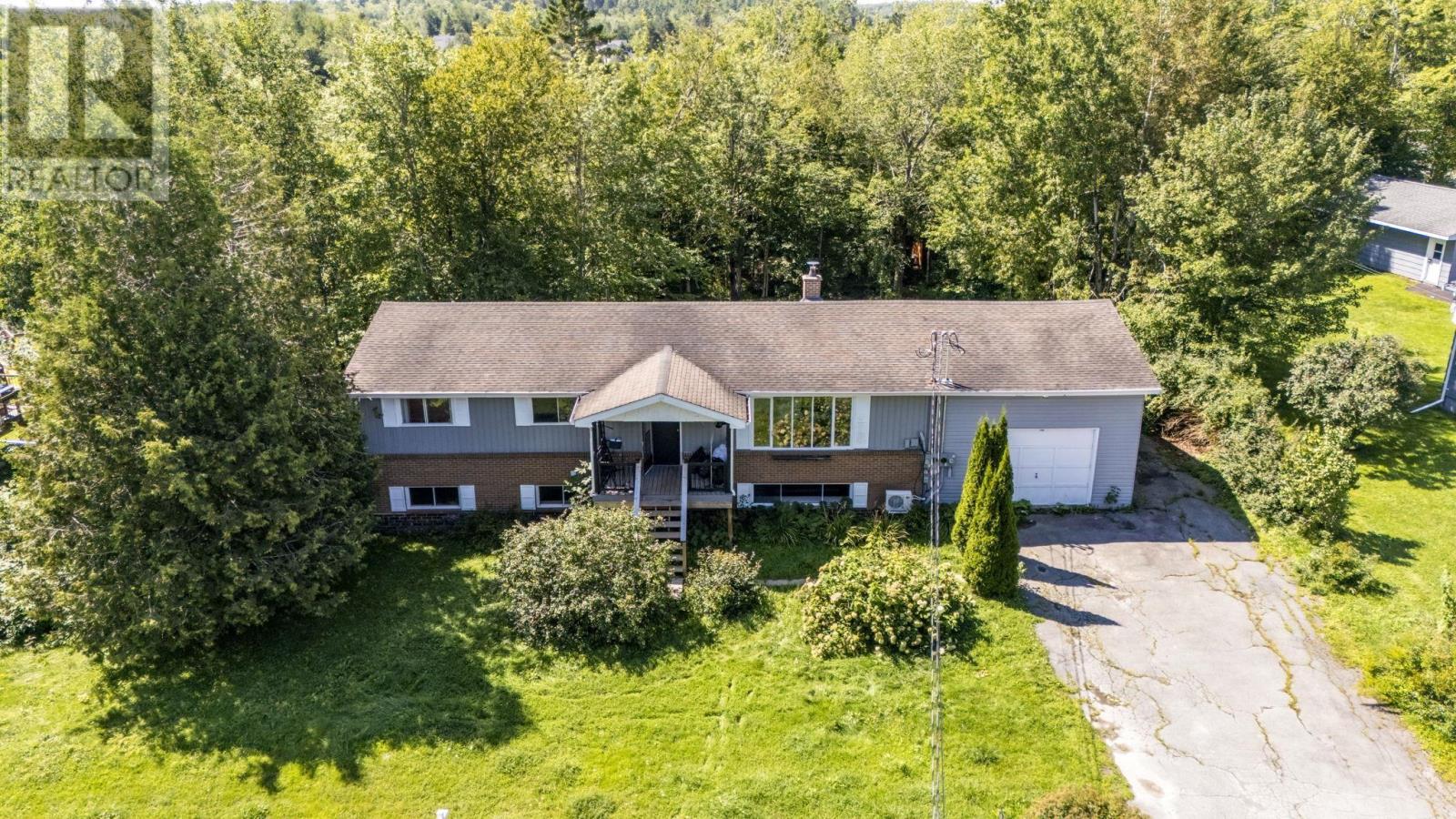 15 Ernest Avenue - 36