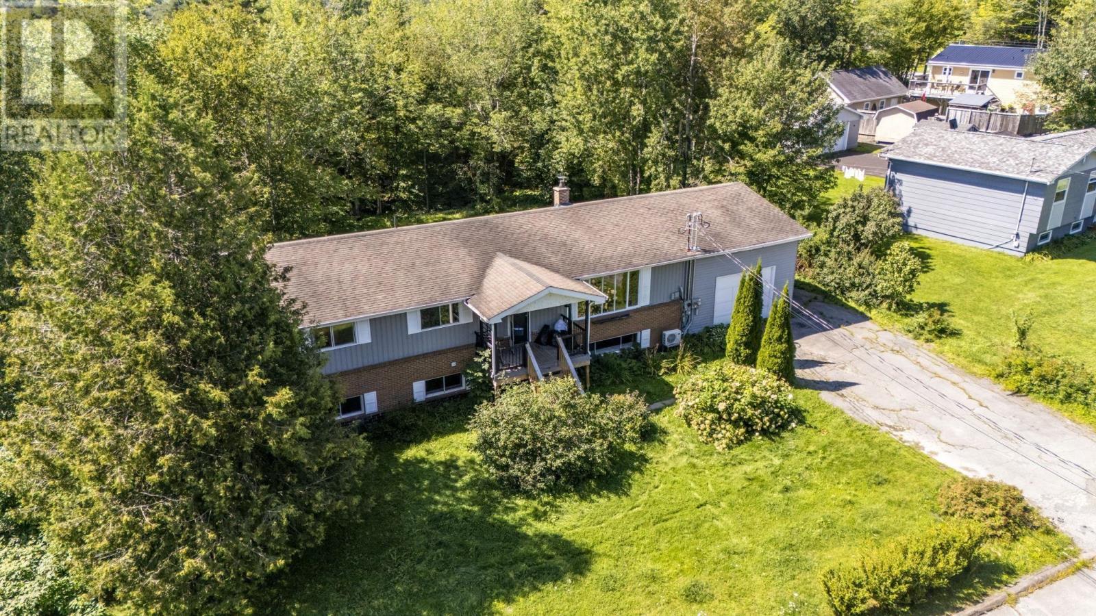 15 Ernest Avenue - 37