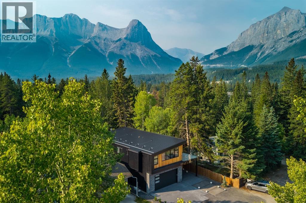 845 14th Street, Canmore, Alberta, T1W1W7