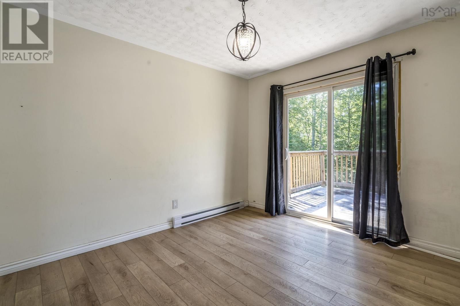 15 Ernest Avenue - 12