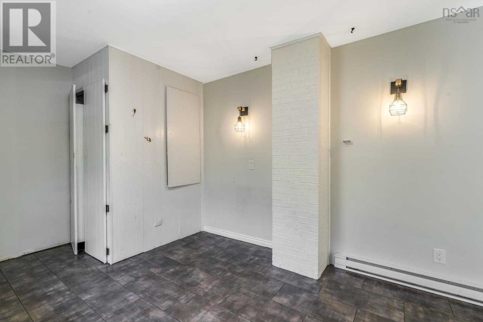 15 Ernest Avenue - 23