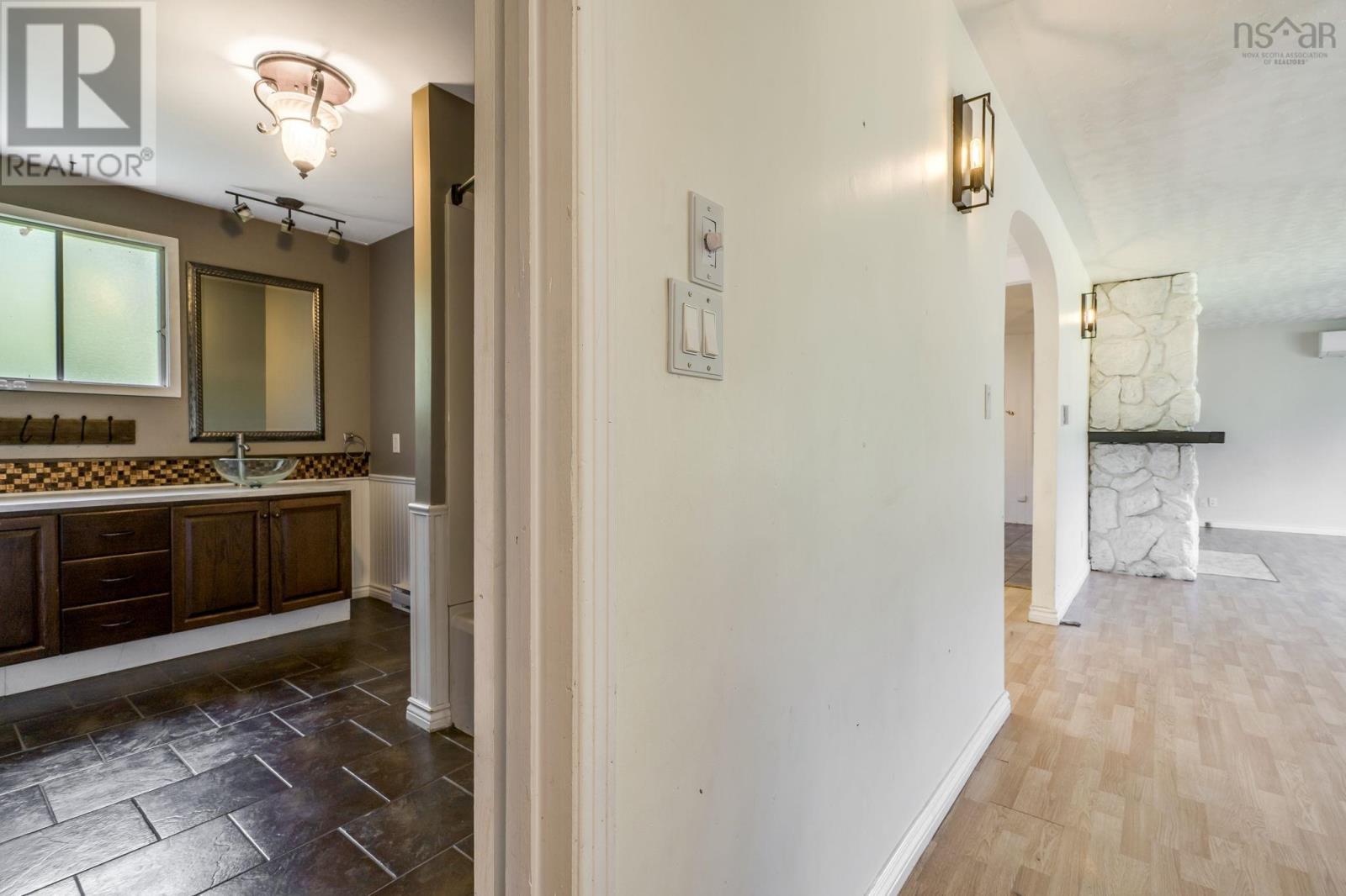 Property 24 of 41 of 15 Ernest Avenue