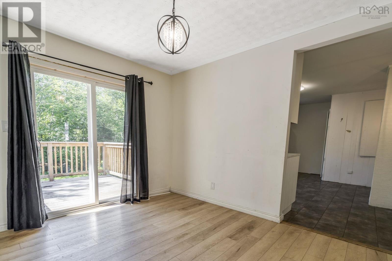15 Ernest Avenue - 13
