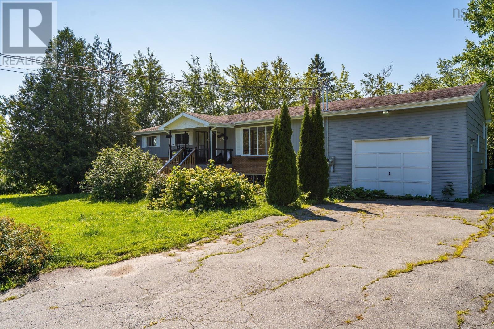 15 Ernest Avenue - 31