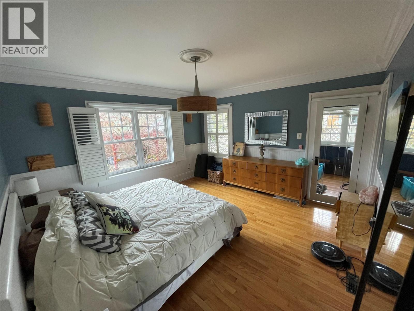 1912 Abbott Street - 11