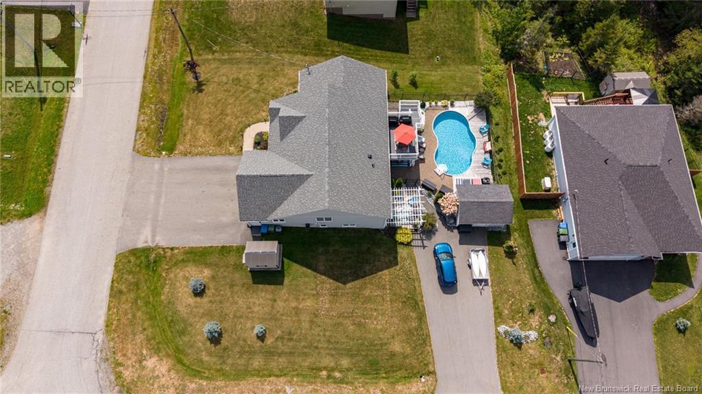 27 Runnymede Drive - 39