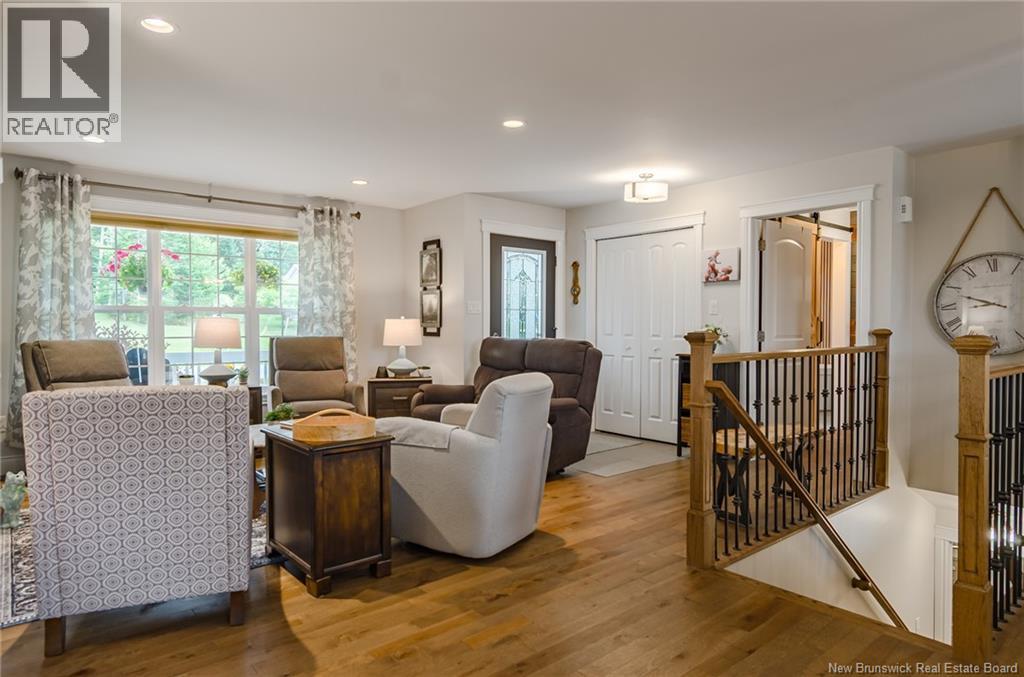 27 Runnymede Drive - 16
