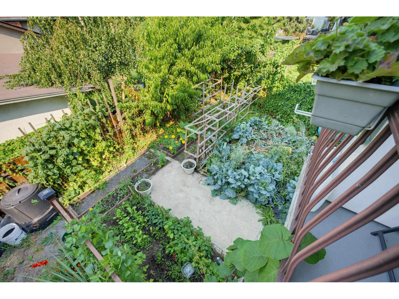 105 46195 CLEVELAND AVENUE, Chilliwack Proper East, Chilliwack