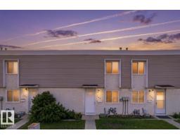 Row / Townhouse for sale at 186 Cornell Ct NW, Edmonton — MLS® E4505754