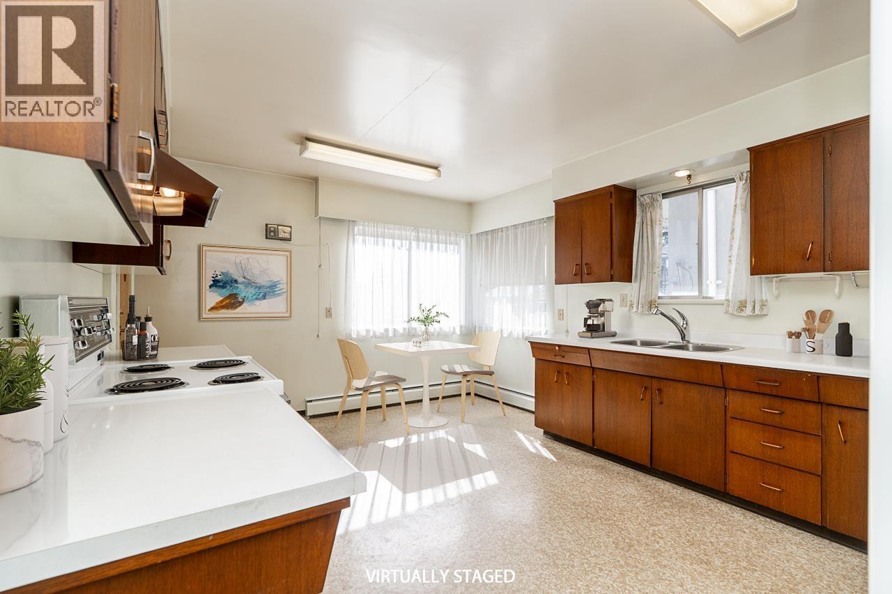 3 Bed, 2 Bath House for Sale in Vancouver – 6216 PRINCE ALBERT STREET, Vancouver – MLS# R3159099 - Image 8
