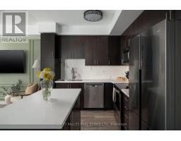 35 - 85 Eastwood Park Gardens, Toronto, ON M8W0B9 Photo 11