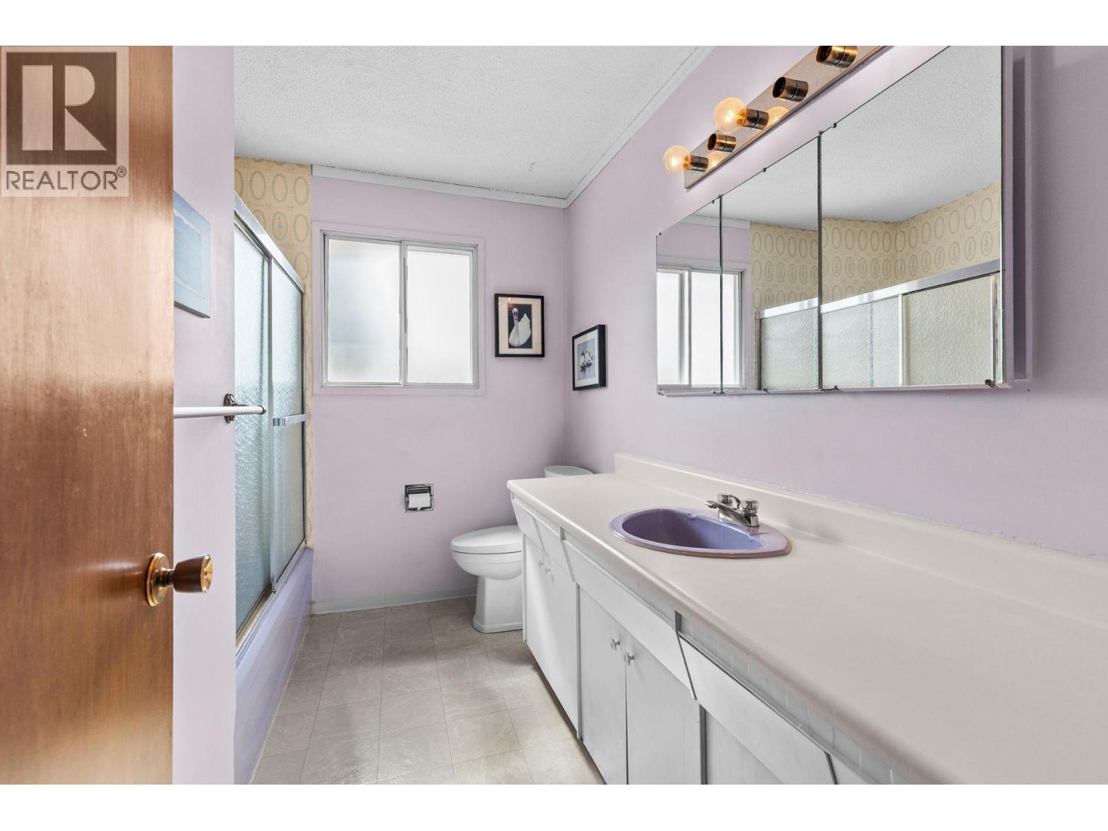  470 Eugene Road, Kelowna