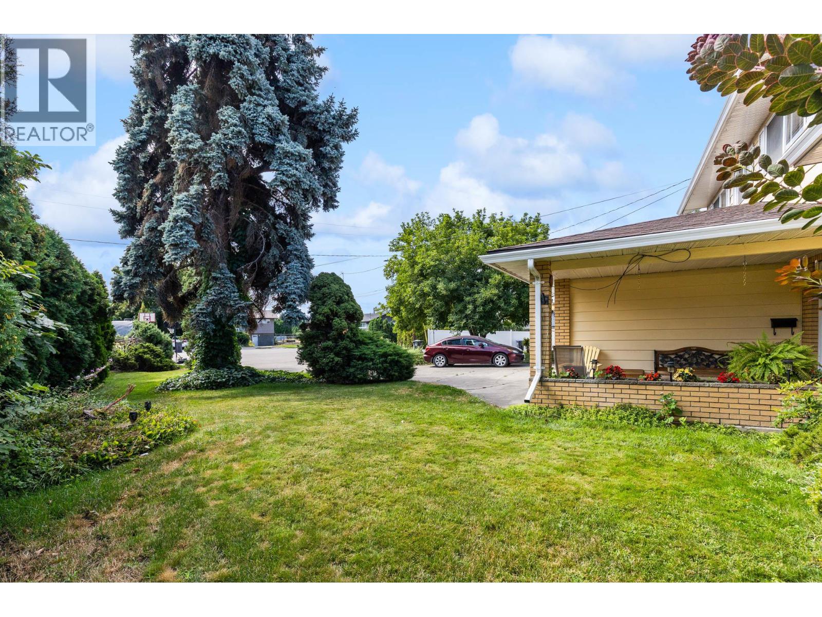  470 Eugene Road, Kelowna